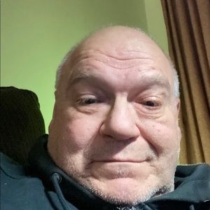 Meet your Posher, Gilles ernest